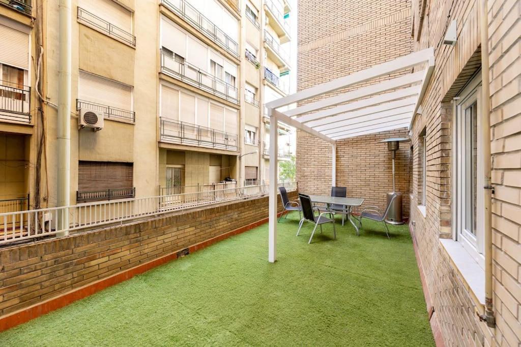 Precioso Piso Con Terraza En Centro De Granada Lägenhet Exteriör bild